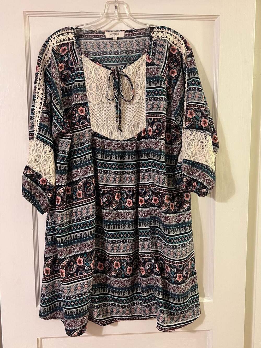 Umgee Boho Paisley Lace Detail Tie Neck Tunic Dress Size M